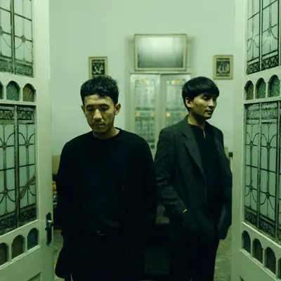 Listen to Suar & Temaram, watch music videos, read bio, see tour dates & more!