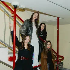 聆聽 Das Schottische Prinzip、觀看音樂影片、閱讀小傳、查看巡演日期等！