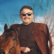 Dengarkan Adelmário Coêlho, tonton video musik, baca bio, lihat tanggal tur & lainnya!