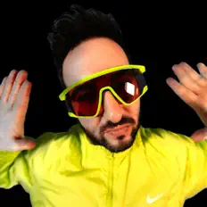 Ouve Party Pupils, vê vídeos de música, lê a biografia, vê as datas da digressão e muito mais!