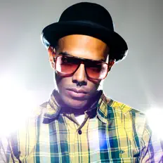 Listen to Hollywood Holt, watch music videos, read bio, see tour dates & more!