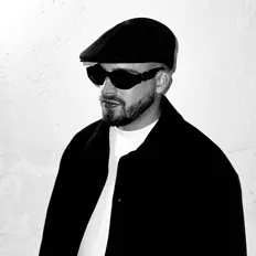 聆聽 Benvé、觀看音樂影片、閱讀小傳、查看巡演日期等！