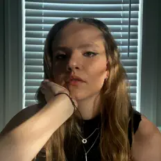 Ouça Hannah Byers, assista a videoclipes, leia a biografia, veja as datas das turnês e mais!