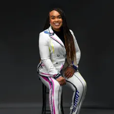 收听 Diamond Washington、观看音乐视频、阅读小传、查看巡演日期等 ！