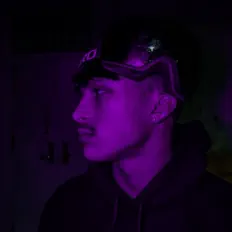 Ouça Monaway, assista a videoclipes, leia a biografia, veja as datas das turnês e mais!