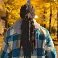 Escucha a KENRICK, mira videos musicales, lee su biografía, consulta las fechas de las gira y más.