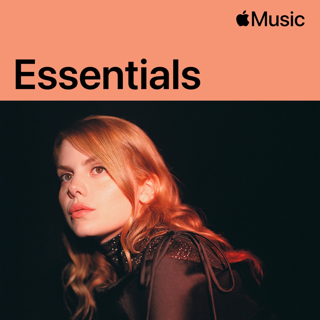 Coeur de Pirate Essentials