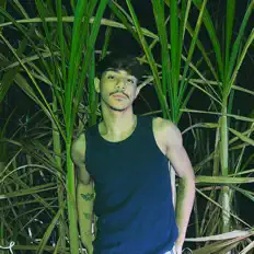 Ouve Breno Chagas, vê vídeos de música, lê a biografia, vê as datas da digressão e muito mais!