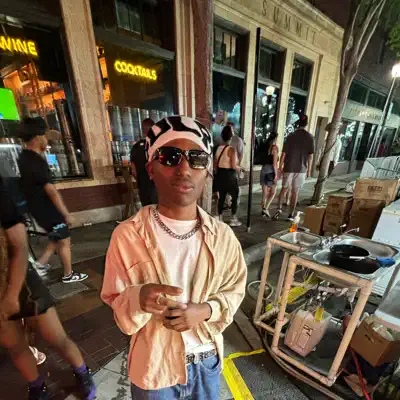Listen to Huncho Cory, watch music videos, read bio, see tour dates & more!