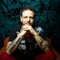 Escucha a Gabriel Boizinho, mira videos musicales, lee su biografía, consulta las fechas de las gira y más.