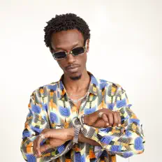 Derek Sano dinle, müzik videolarını izle, biyografisini oku, tur tarihlerini ve daha fazlasını gör!