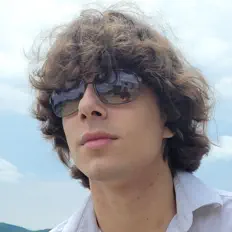 收听 Logan Spaleta、观看音乐视频、阅读小传、查看巡演日期等 ！