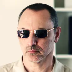 Ακούστε περιεχόμενο από Mirwais, παρακολουθήστε μουσικά βίντεο, διαβάστε το βιογραφικό, δείτε ημερομηνίες περιοδείας, και πολλά ακόμη!