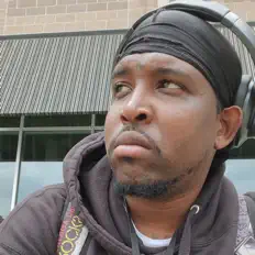 Escucha a King Oracle, mira vídeos musicales, lee la biografía, consulta fechas de giras y mucho más.