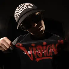 Poslechněte si interpreta Dexzy, sledujte hudební videa, přečtěte si životopis, podívejte se na data turné a další informace.