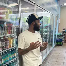 Ouça Almighty Carl, assista a videoclipes, leia a biografia, veja as datas das turnês e mais!