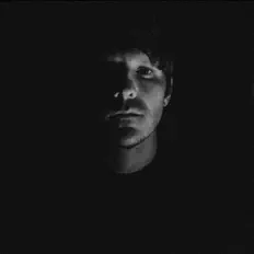 Écoutez Tom Pappas, regardez des vidéoclips, lisez la biographie, consultez les dates de tournée et plus encore !