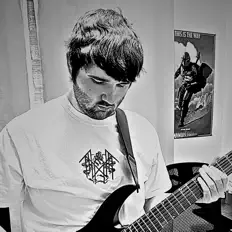 ZachSongzを聴いたり、ミュージックビデオを鑑賞したり、経歴やツアー日程などを確認したりしましょう！