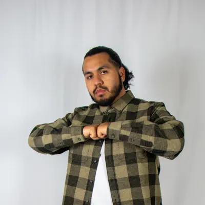 Listen to Sué, watch music videos, read bio, see tour dates & more!