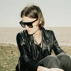 Listen to Saska, watch music videos, read bio, see tour dates & more!