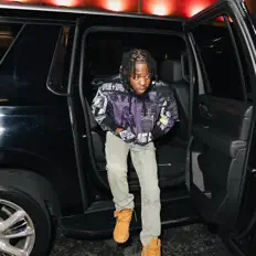 Listen to Regrichforever, watch music videos, read bio, see tour dates & more!