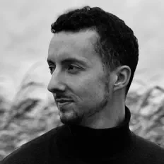 Posłuchaj wykonawcy Coba, obejrzyj teledyski, przeczytaj biografię, zobacz daty tras koncertowych i nie tylko!