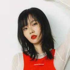 Luister naar 秋彤 Claudia Ng, bekijk muziekvideo's, lees de bio, bekijk de tourdata, en meer!
