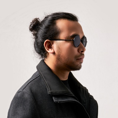 Listen to Whisnu Santika, watch music videos, read bio, see tour dates & more!