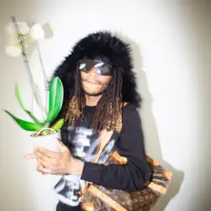 Listen to theyluvlilsosa, watch music videos, read bio, see tour dates & more!