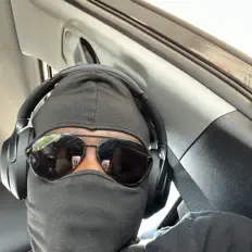 Dengarkan Young Midd, tonton video musik, baca bio, lihat tanggal tur & lainnya!