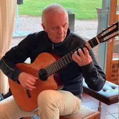 Posłuchaj wykonawcy Fritz Feichtinger, obejrzyj teledyski, przeczytaj biografię, zobacz daty tras koncertowych i nie tylko!