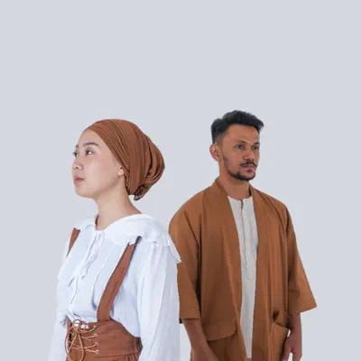 Listen to Ruang Senja, watch music videos, read bio, see tour dates & more!
