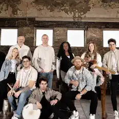 Ακούστε περιεχόμενο από ITOWN Worship, παρακολουθήστε μουσικά βίντεο, διαβάστε το βιογραφικό, δείτε ημερομηνίες περιοδείας, και πολλά ακόμη!