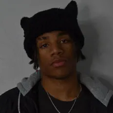 Écoutez Simico, regardez des vidéoclips, lisez la biographie, consultez les dates de tournée et plus encore !