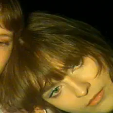 Escucha a Dargana, mira videos musicales, lee su biografía, consulta las fechas de las gira y más.