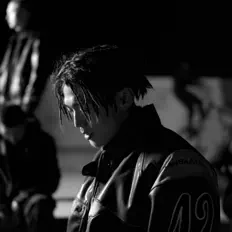 收听 Yung Bu、观看音乐视频、阅读小传、查看巡演日期等 ！