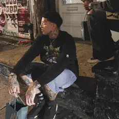 收听 Turb4short、观看音乐视频、阅读小传、查看巡演日期等 ！