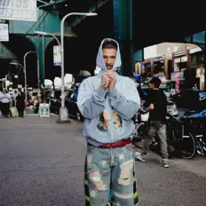 Ascolta Ben Carrillo, guarda video musicali, leggi la biografia, vedi le date del tour & altro!
