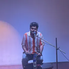 Escucha a Pramit Saha, mira videos musicales, lee su biografía, consulta las fechas de las gira y más.