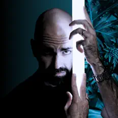 Luca Joker: песни, клипы, биография, даты выступлений и многое другое.