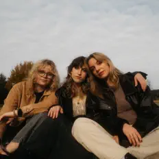 Escucha a HiDAZE, mira vídeos musicales, lee la biografía, consulta fechas de giras y mucho más.