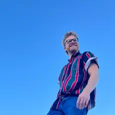 Listen to Oliver Dodge, watch music videos, read bio, see tour dates & more!