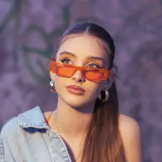 Listen to Efi Gjika, watch music videos, read bio, see tour dates & more!