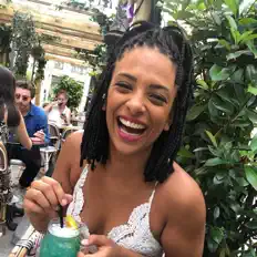 Dengarkan Charly Bell, tonton video musik, baca bio, lihat tanggal tur & lainnya!