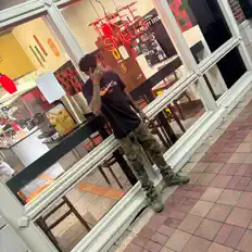 Hör dir Idol Ba$ed an, schau dir Musikvideos an, lies die Biografie, finde Tourdaten und mehr!