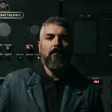 Listen to Russ Mohr, watch music videos, read bio, see tour dates & more!