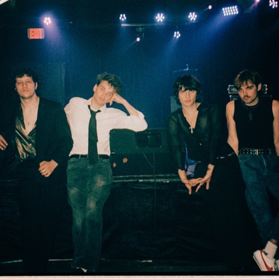 Listen to THE BAND LIGHT, watch music videos, read bio, see tour dates & more!