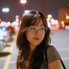 Listen to Emi Choi, watch music videos, read bio, see tour dates & more!