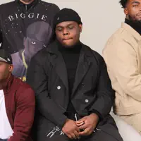 undefined을(를) 듣고, 뮤직 비디오를 보고, 약력을 읽고, 투어 일정 등을 확인하세요!