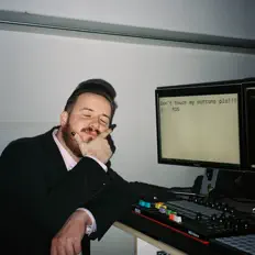 Seanathan: песни, клипы, биография, даты выступлений и многое другое.